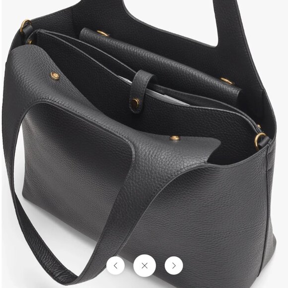 Cuyana Laptop Sleeve Black Pebbled Leather Designed for 13” laptop System Tote - Picture 2 of 7